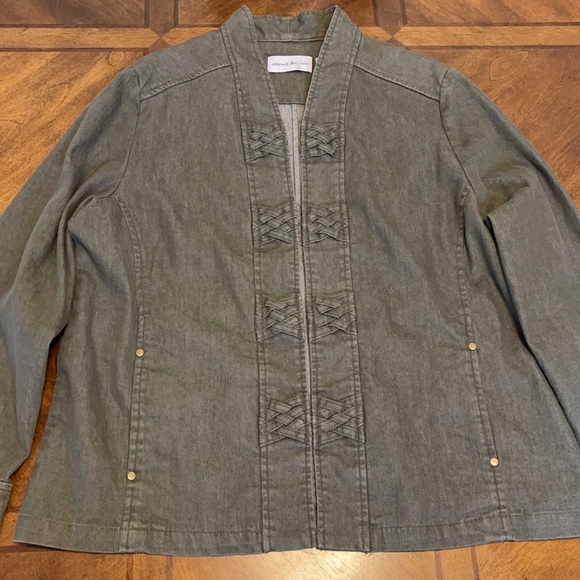 # Alfred Dunner Jacket. - Picture 4 of 10